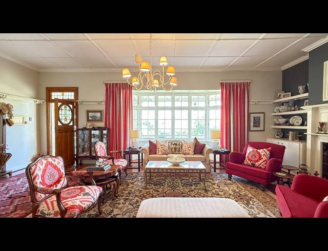 5 BEDROOM FREESTANDING FOR SALE IN SHORTENS COUNTRY ESTATE